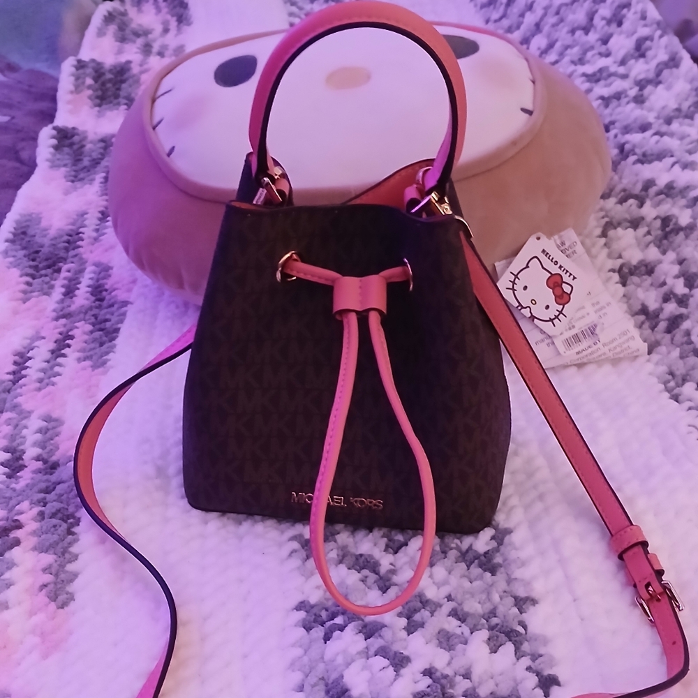 Authentic Michael Kors Extra-Small Monogram Bucket Bag
